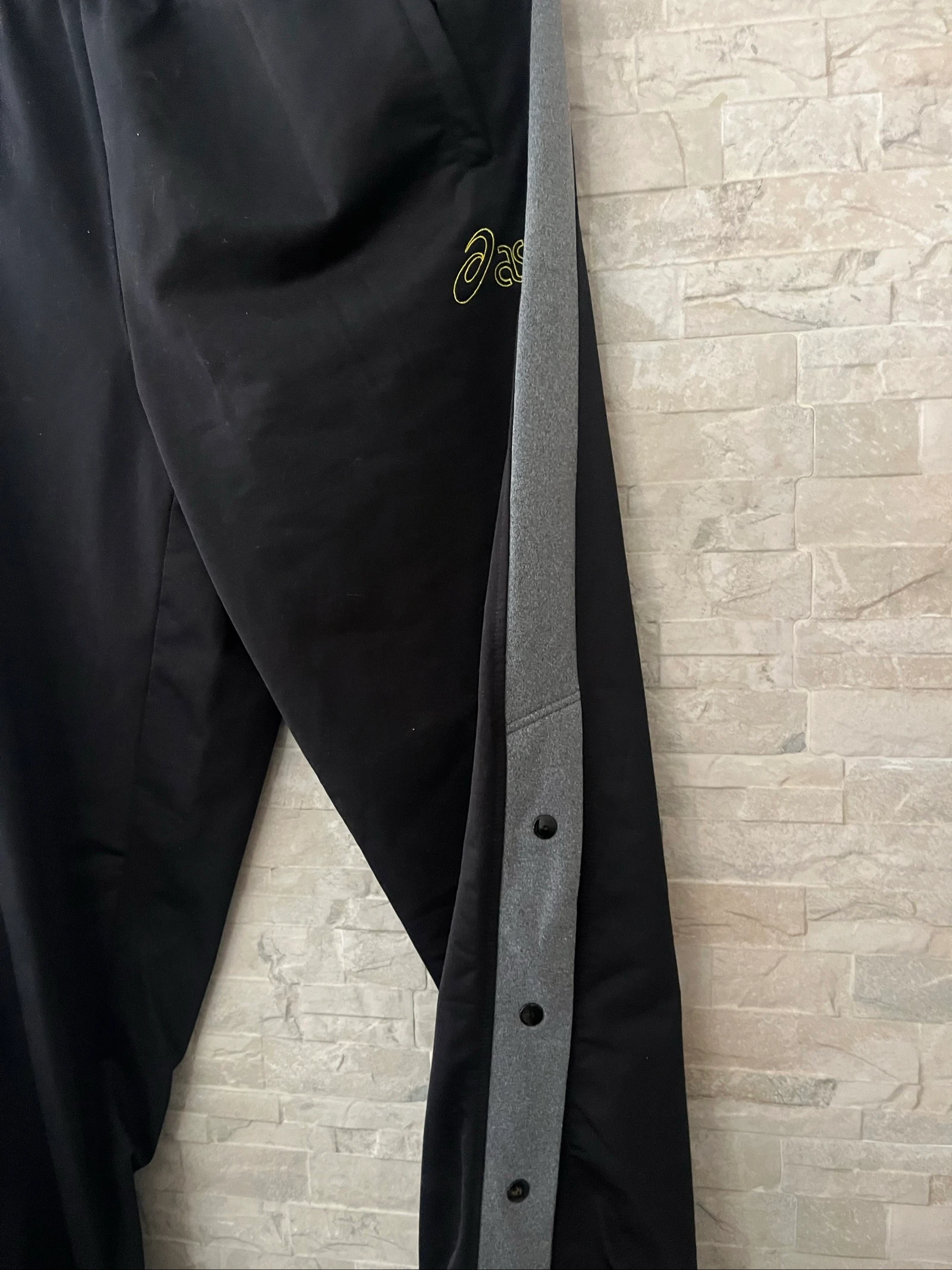 Asics Black Track Pants | Side Buttons | Size XL – photo 2